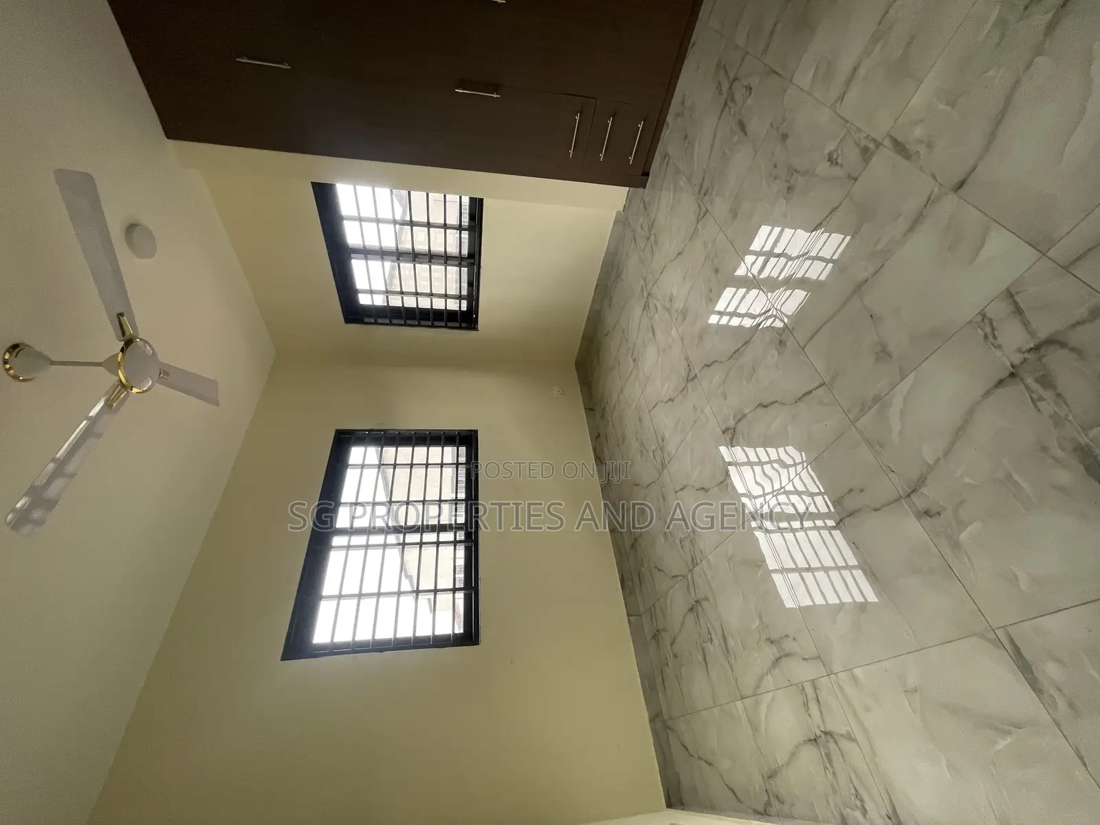 2bdrm Apartment in Lashibi, Sakumono for rent