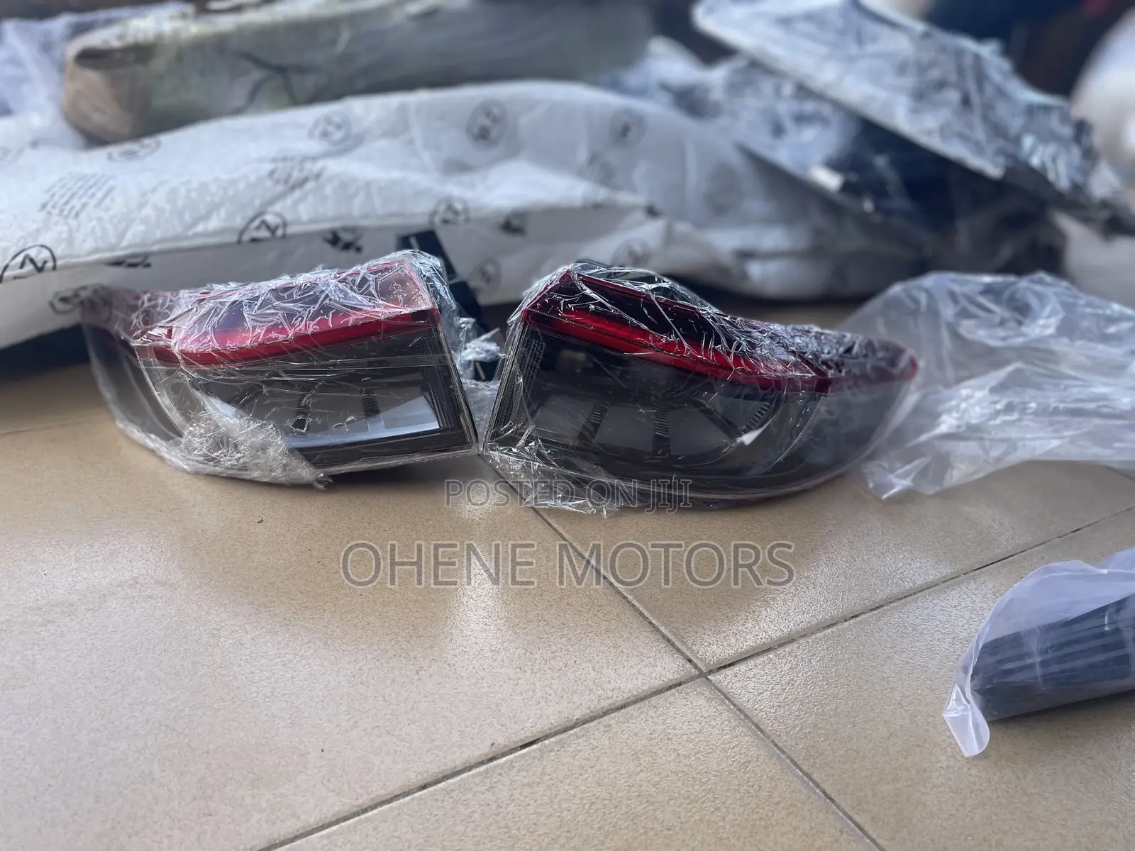 Honda Hr-v 2022-2024 Taillight Available