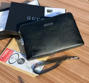 Gucci Black Gg Supreme Leather Men’S Clutch Bag