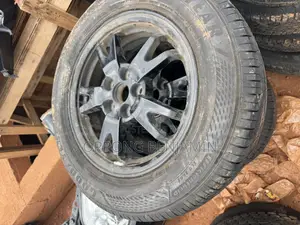Toyota Voxy Rim 15