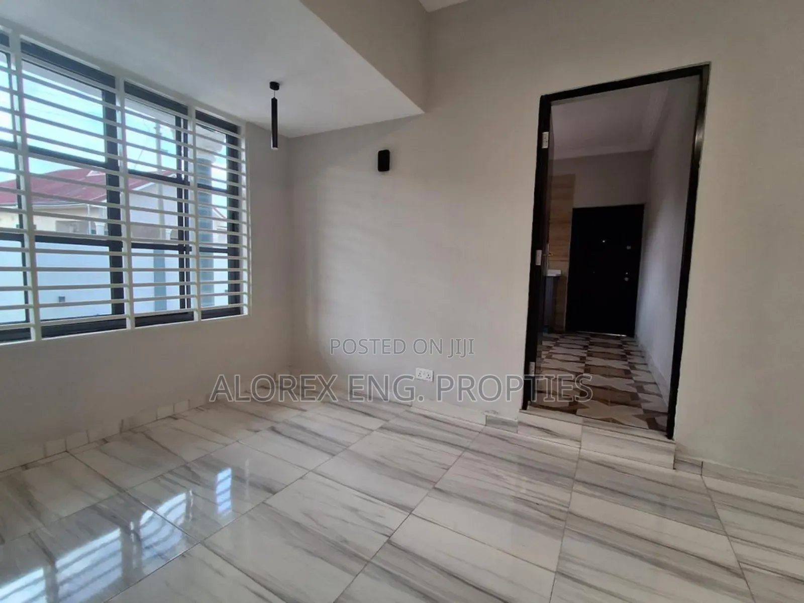 3bdrm House in $130,000, Oyarifa for sale