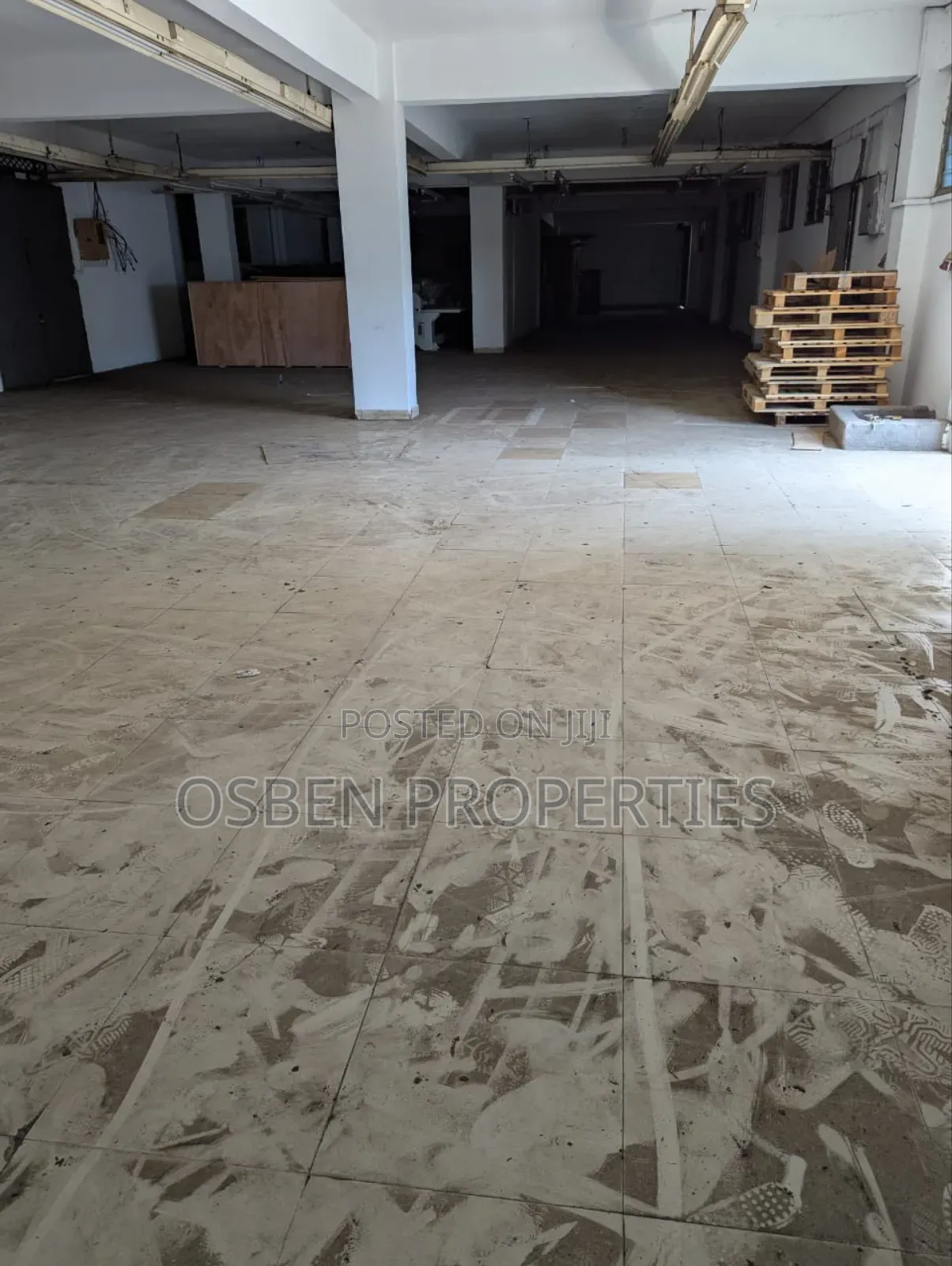 Spacious Warehouse for Rent at Accra Central