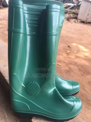 Wholesale Wallington Boots