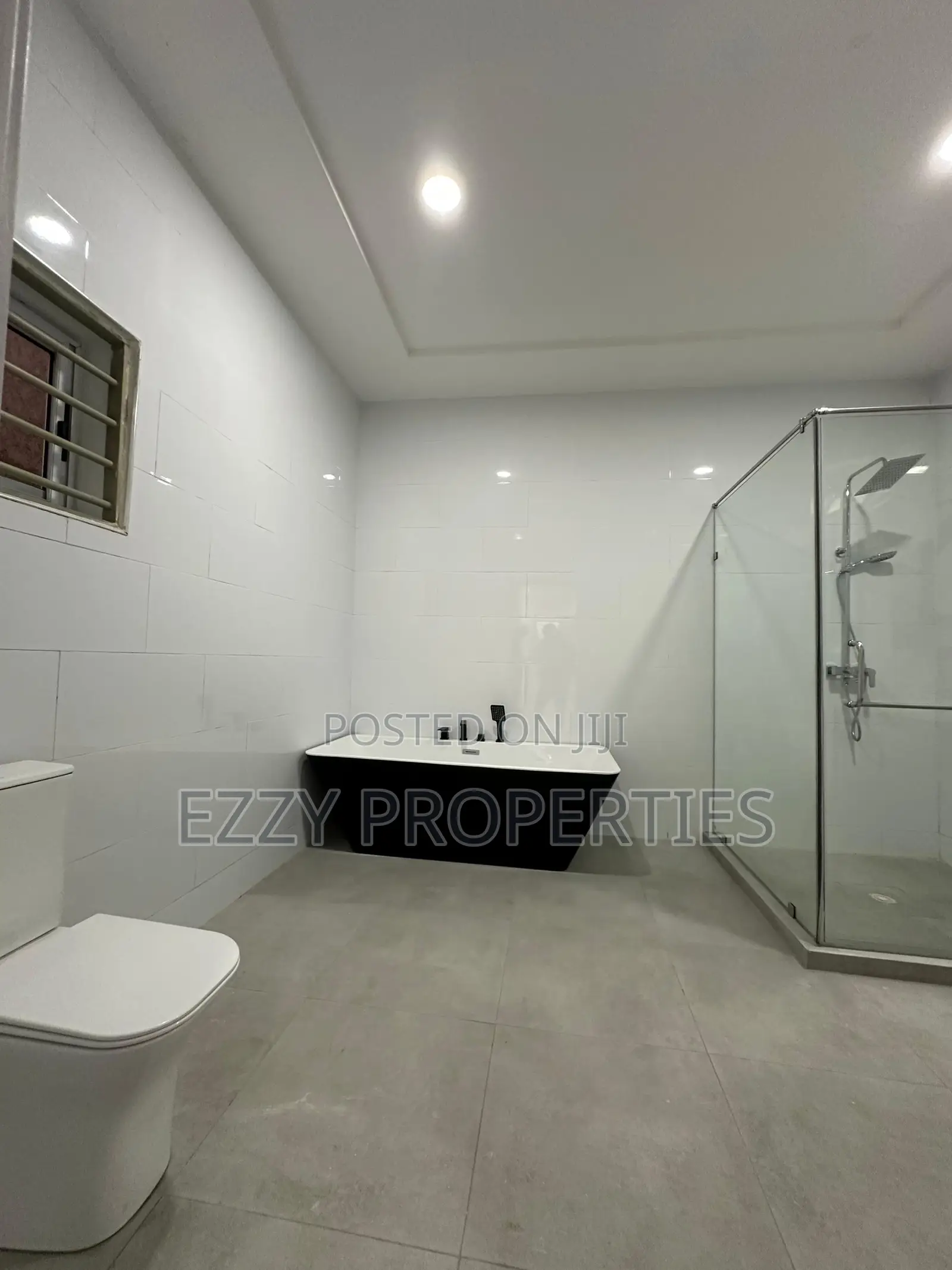 4bdrm House in Lakeside Estate, Ashaley Botwe for sale