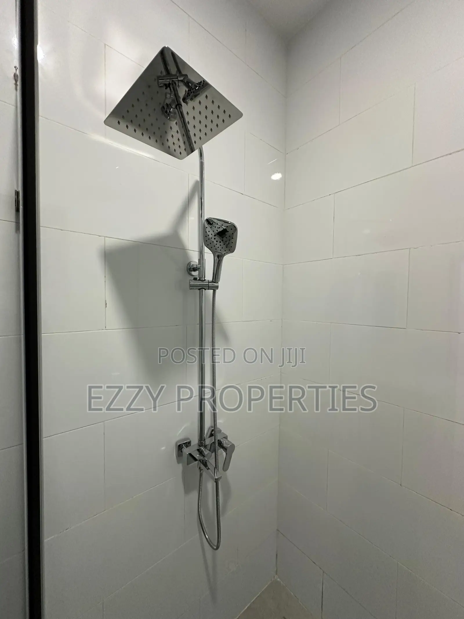 4bdrm House in Lakeside Estate, Ashaley Botwe for sale