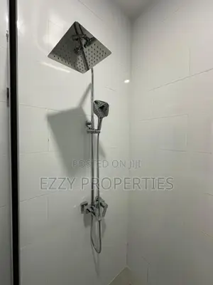 4bdrm House in Lakeside Estate, Ashaley Botwe for sale