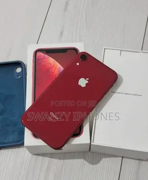 Apple iPhone XR 64 GB Red