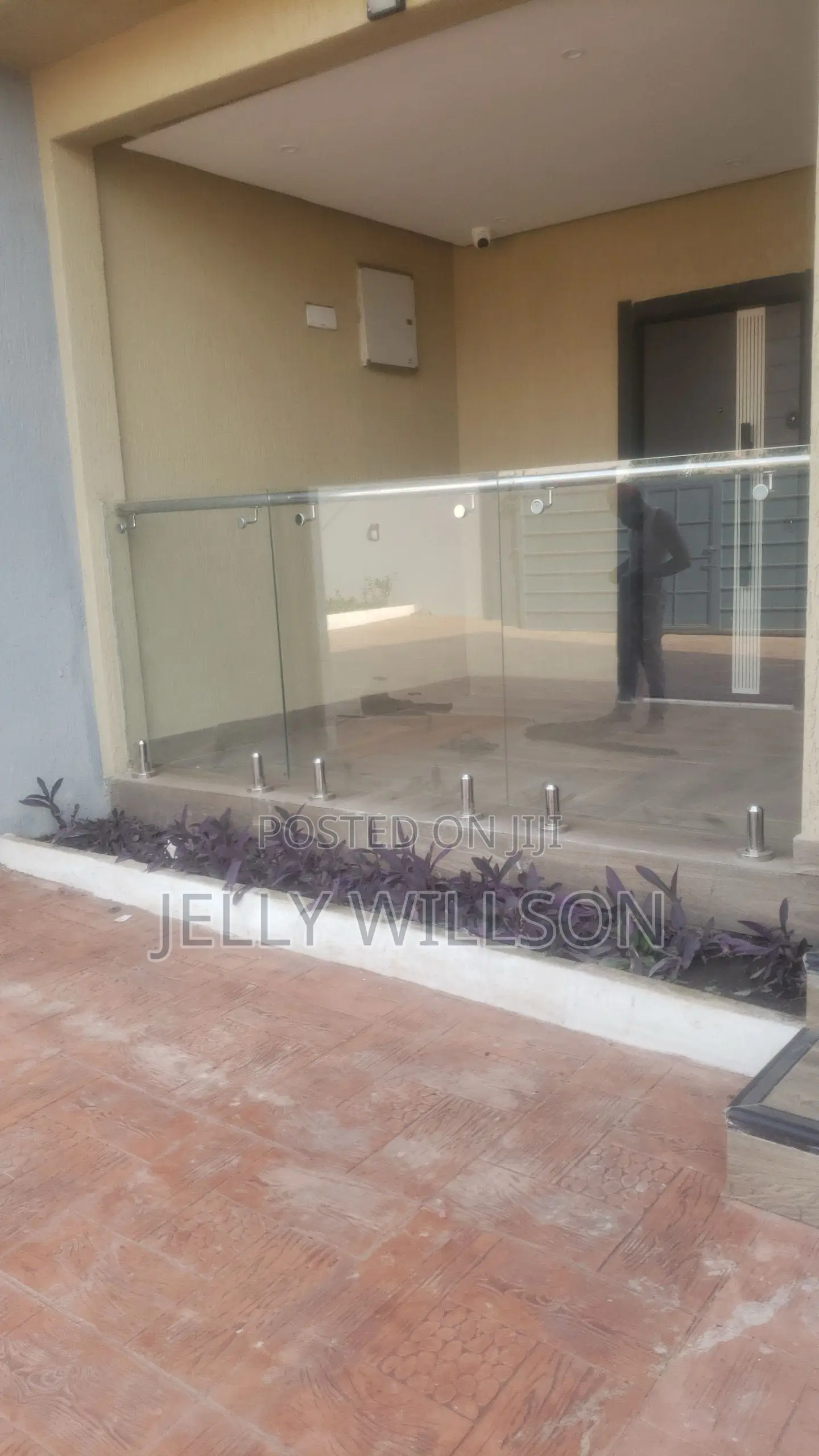 Balustrade Freamless Plain Glass