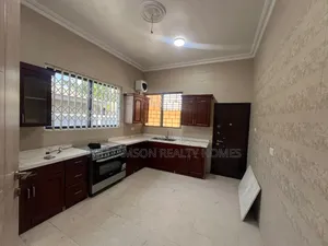 4bdrm House in Community 20 Estate, Spintex for rent