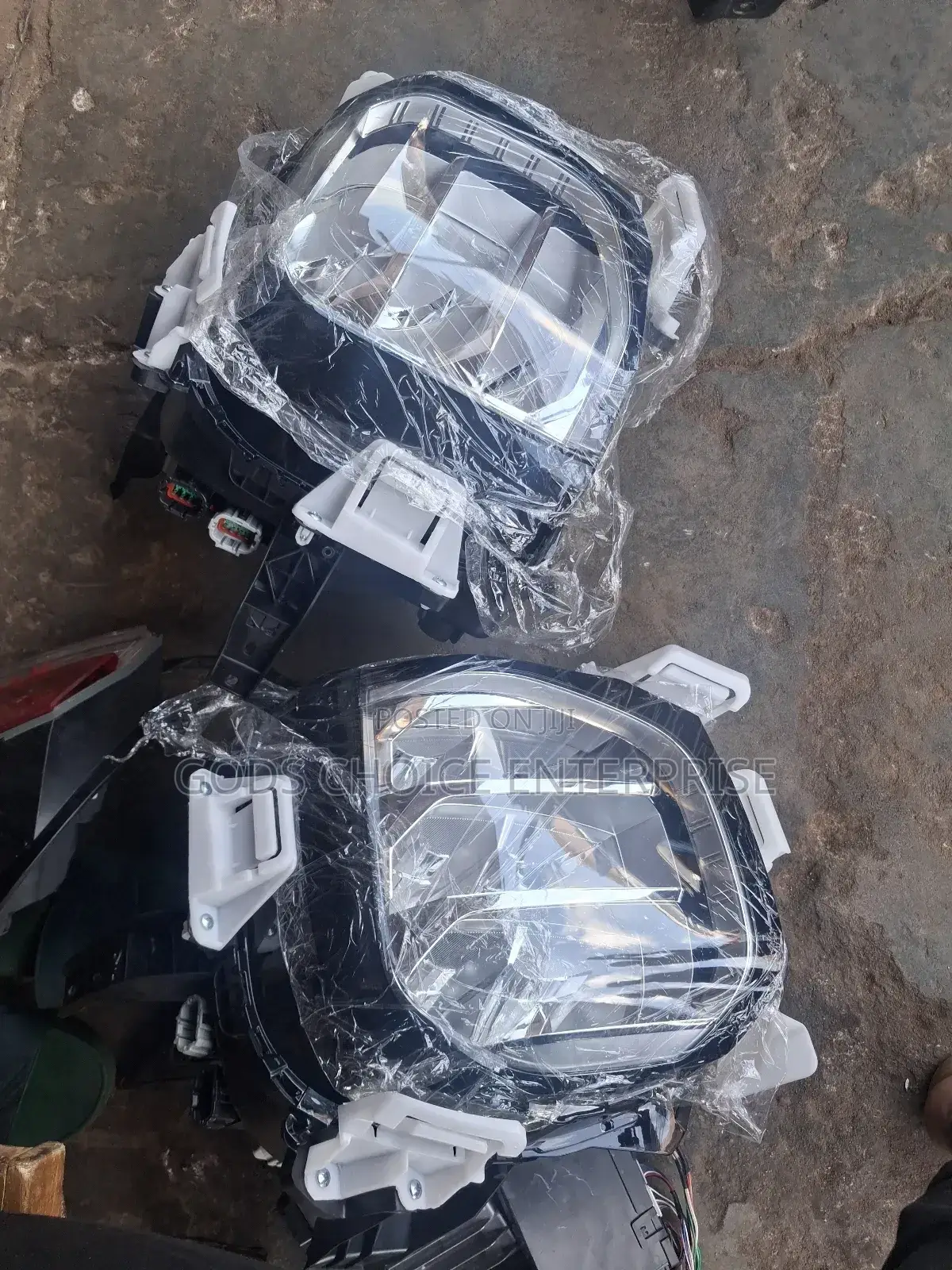 Headlight Outlander 2021-2023