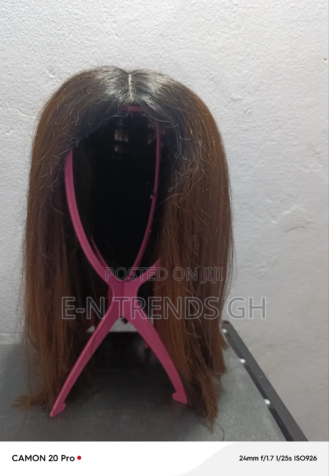 Wig Stand ( Plastic)