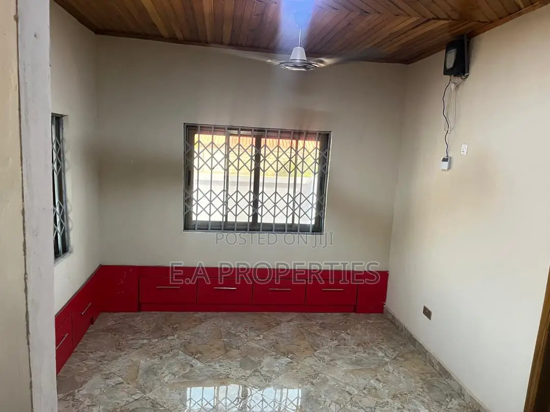 7bdrm House in E A Properties, SDA Area for rent