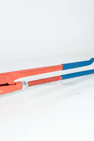 Bent Nose Pipe Wrench