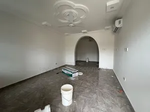 2bdrm Block of Flats in Lashibi for rent