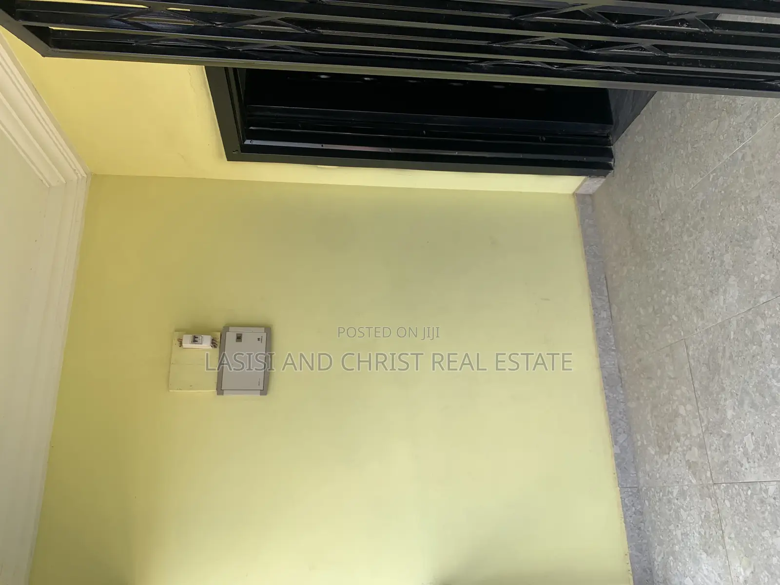 2bdrm Apartment in Lasisi And Christ, Amasaman for rent