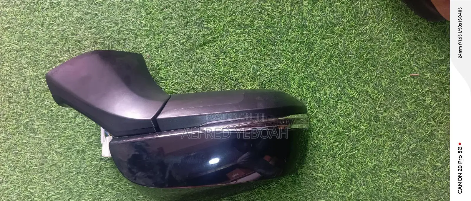 Toyota Highlander 2022-2025 Mirror Sensor and Light