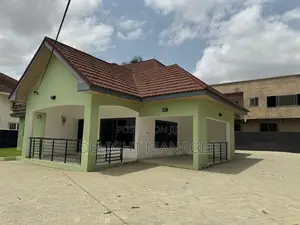 3bdrm House in Delight Estate, East Legon for rent