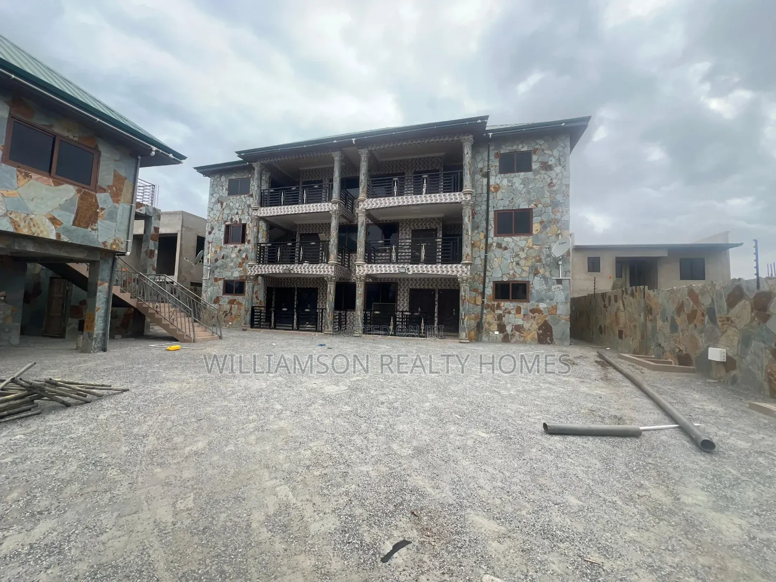 2bdrm Apartment in M.F Estate, Lashibi for rent