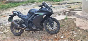 Kawasaki Ninja 300 2017 Black