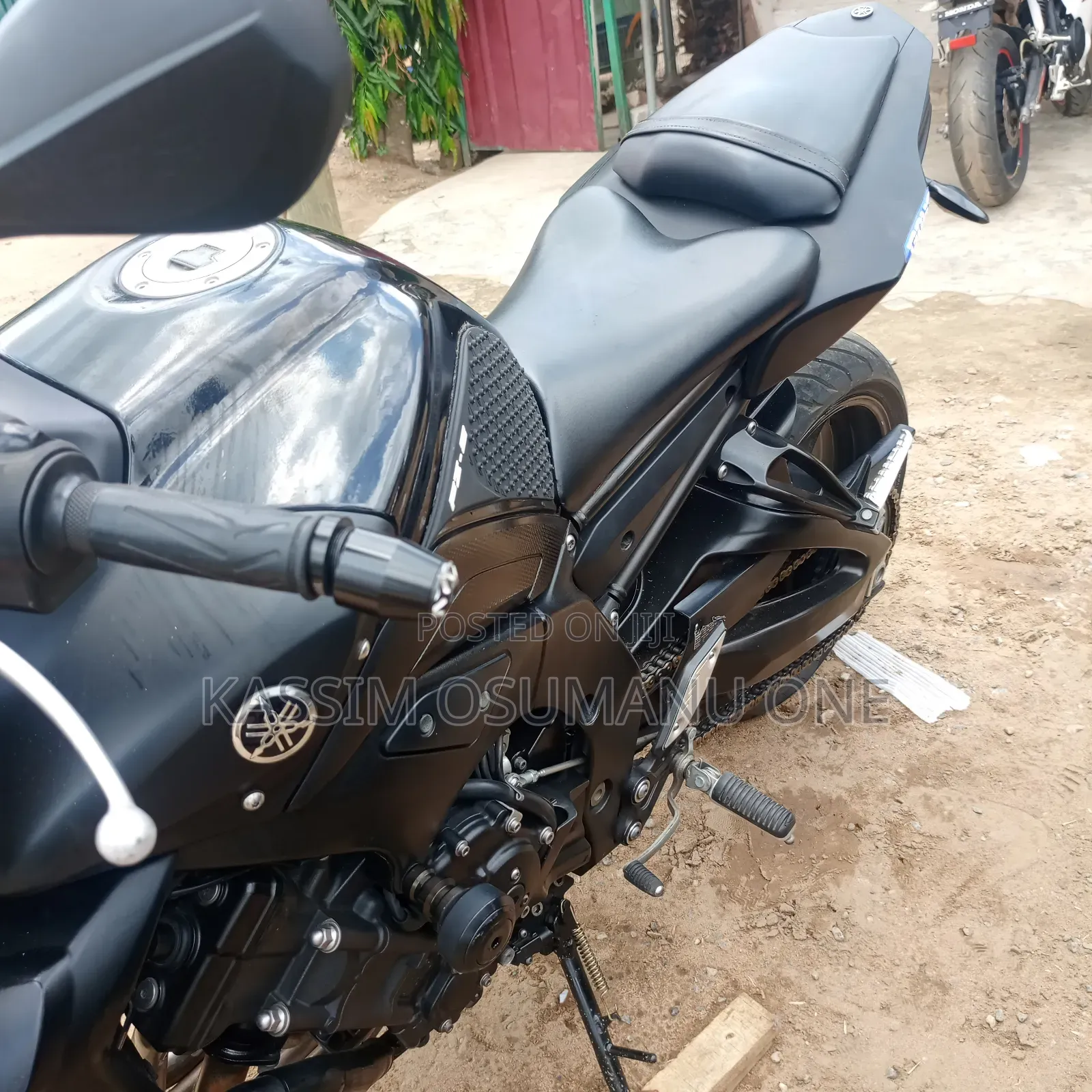 Yamaha 2018 Black
