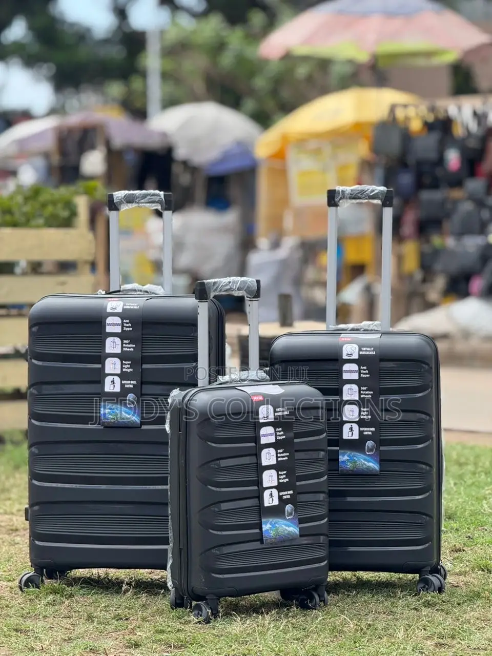 3set Scratch Resistant Trolling Traveling Luggage With A 360 Wheels