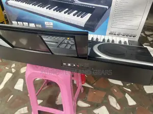 MLS-9688 61 Keys Electronic Keyboard