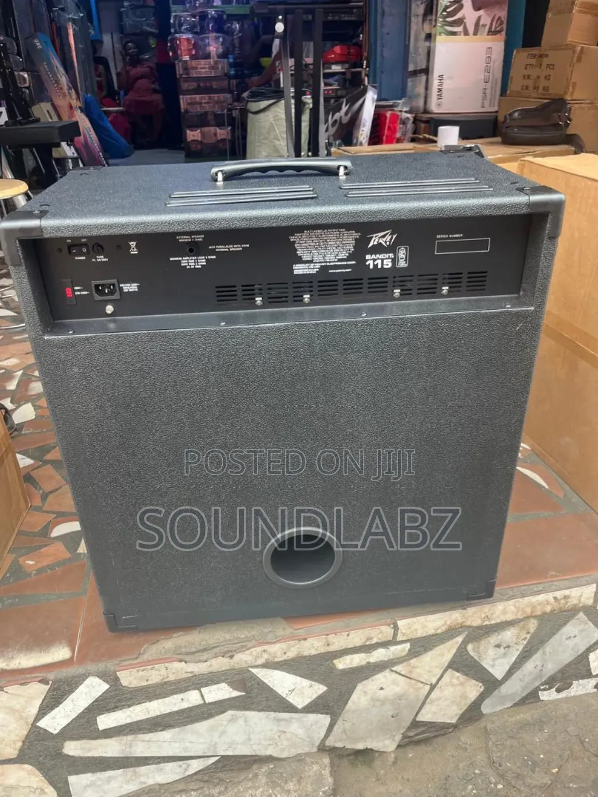 Peavey Bandit 115 Bass Guitar Combo
