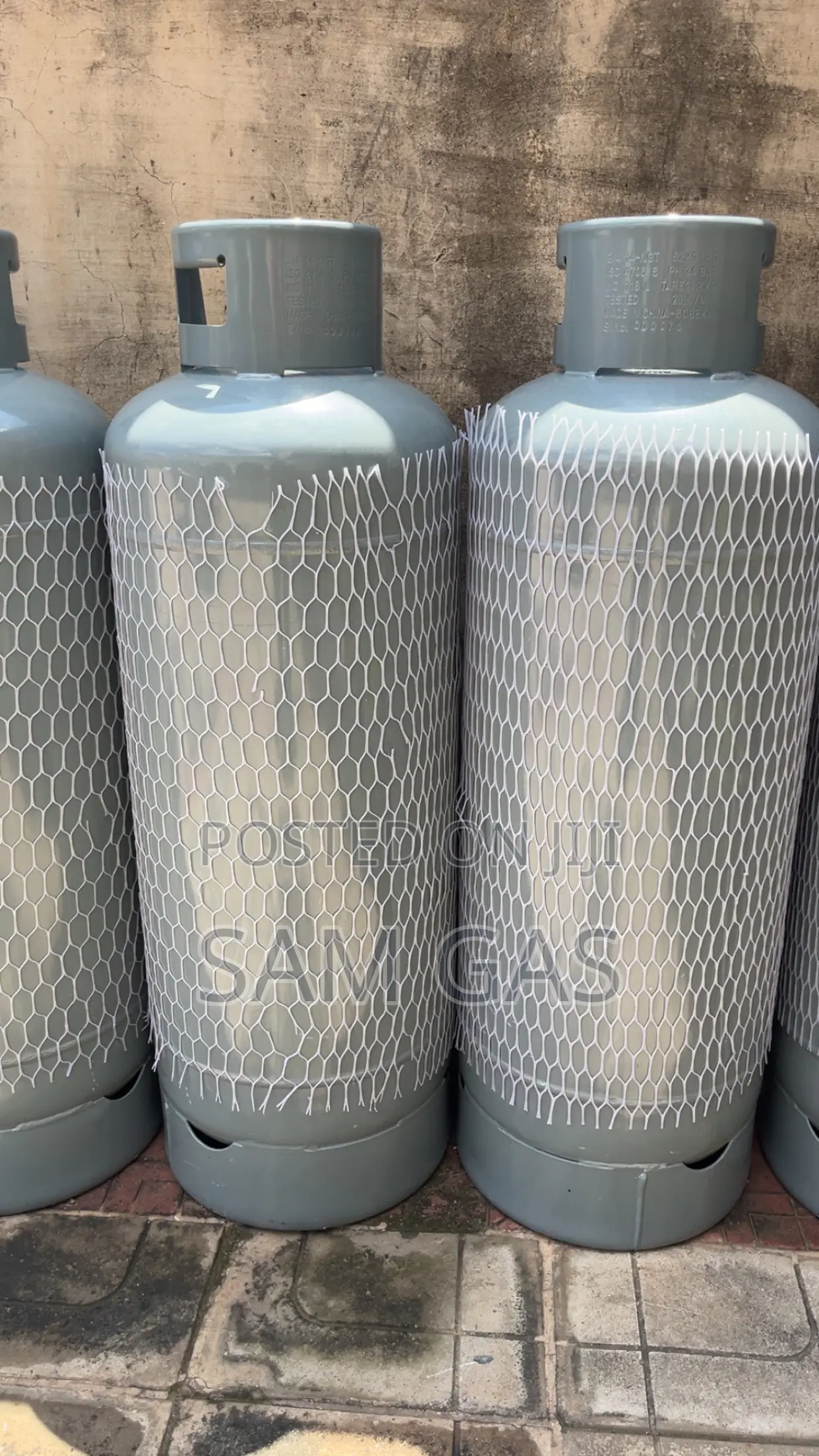 Gas Cylinders ( 52kg ) 118 Liters