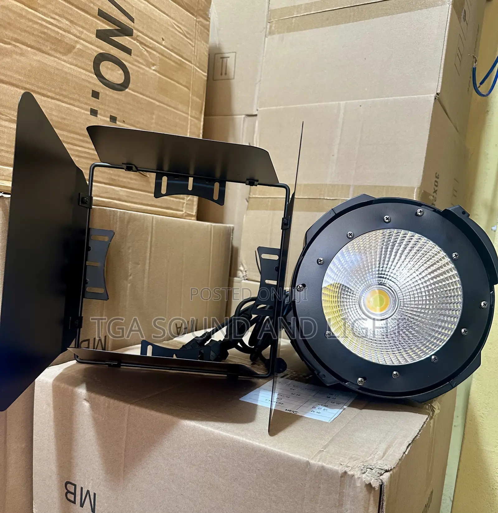Cob Light With Barn Door