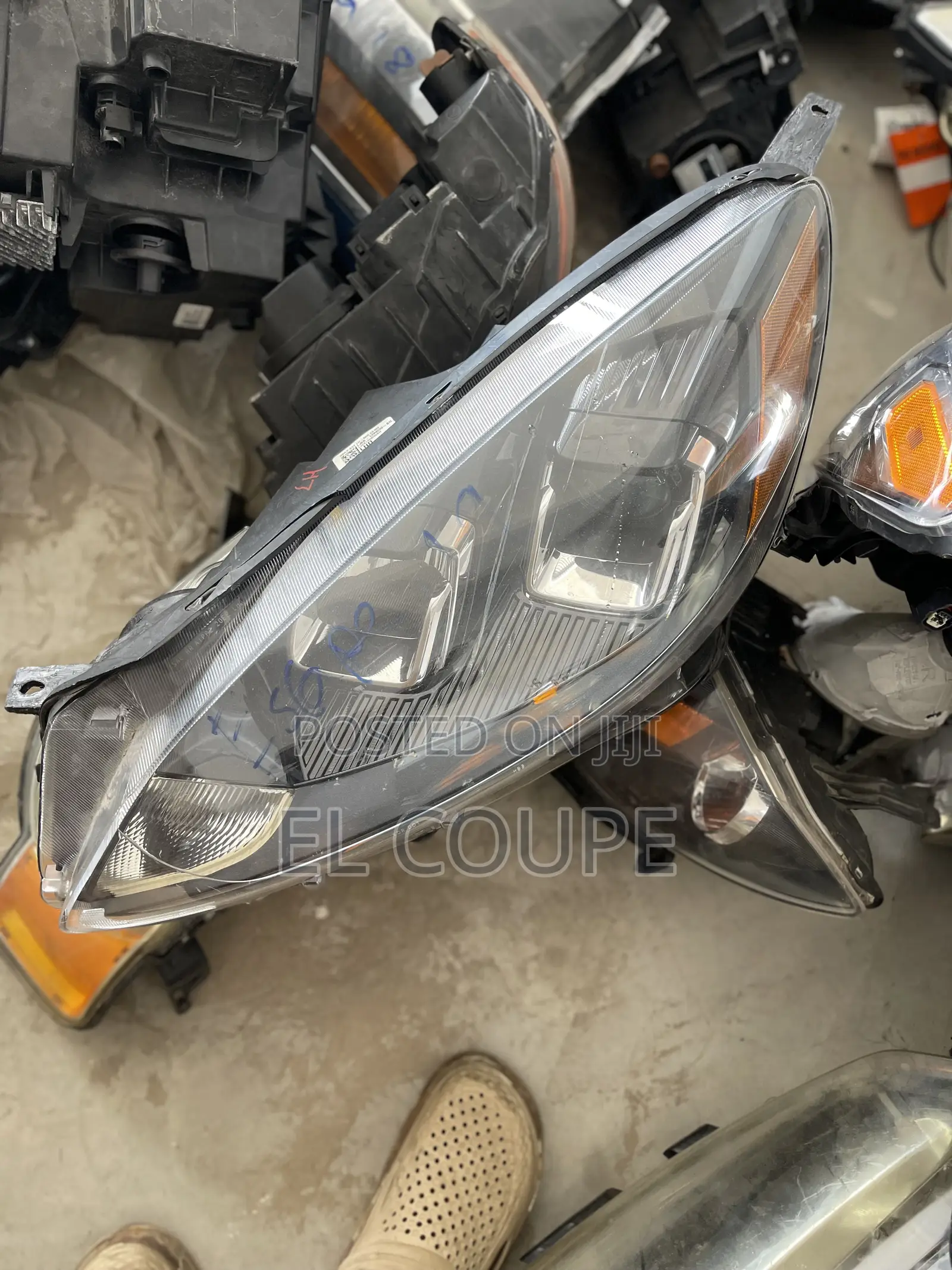 Ford Escape Headlights 2020,2021,2022,2023,2024