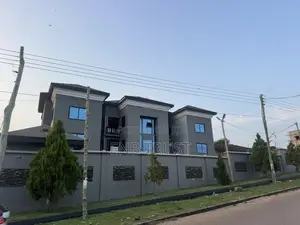 3bdrm Apartment in Tantra Hills, Unity Closed for rent