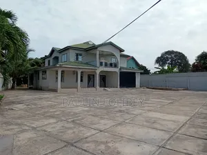 6bdrm Duplex in Dg Property, Pokuase for rent