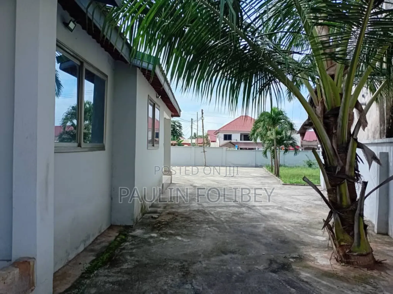 6bdrm Duplex in Dg Property, Pokuase for rent