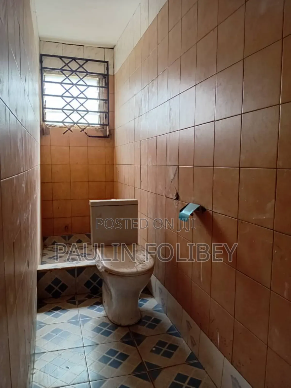 6bdrm Duplex in Dg Property, Pokuase for rent