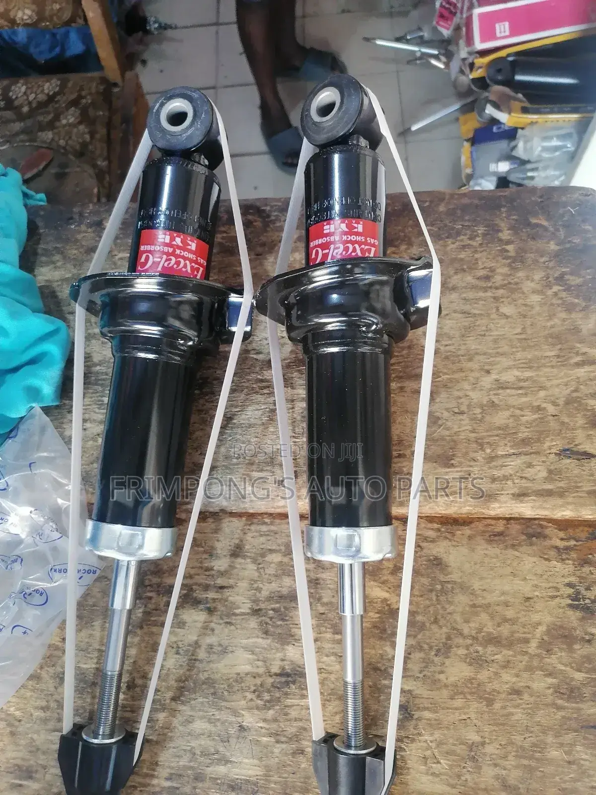 Nissan Navara Front Shocks Absorbers