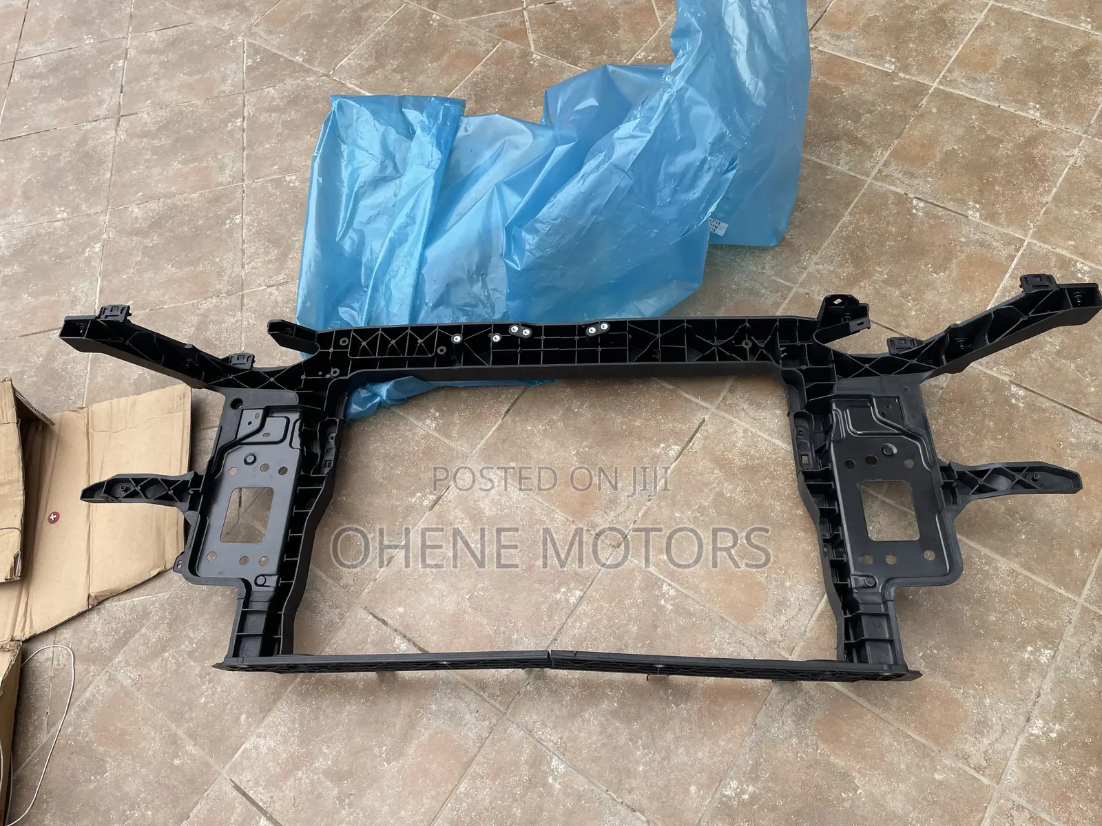 Hyundai Kona 2017-2024 Front Support Available