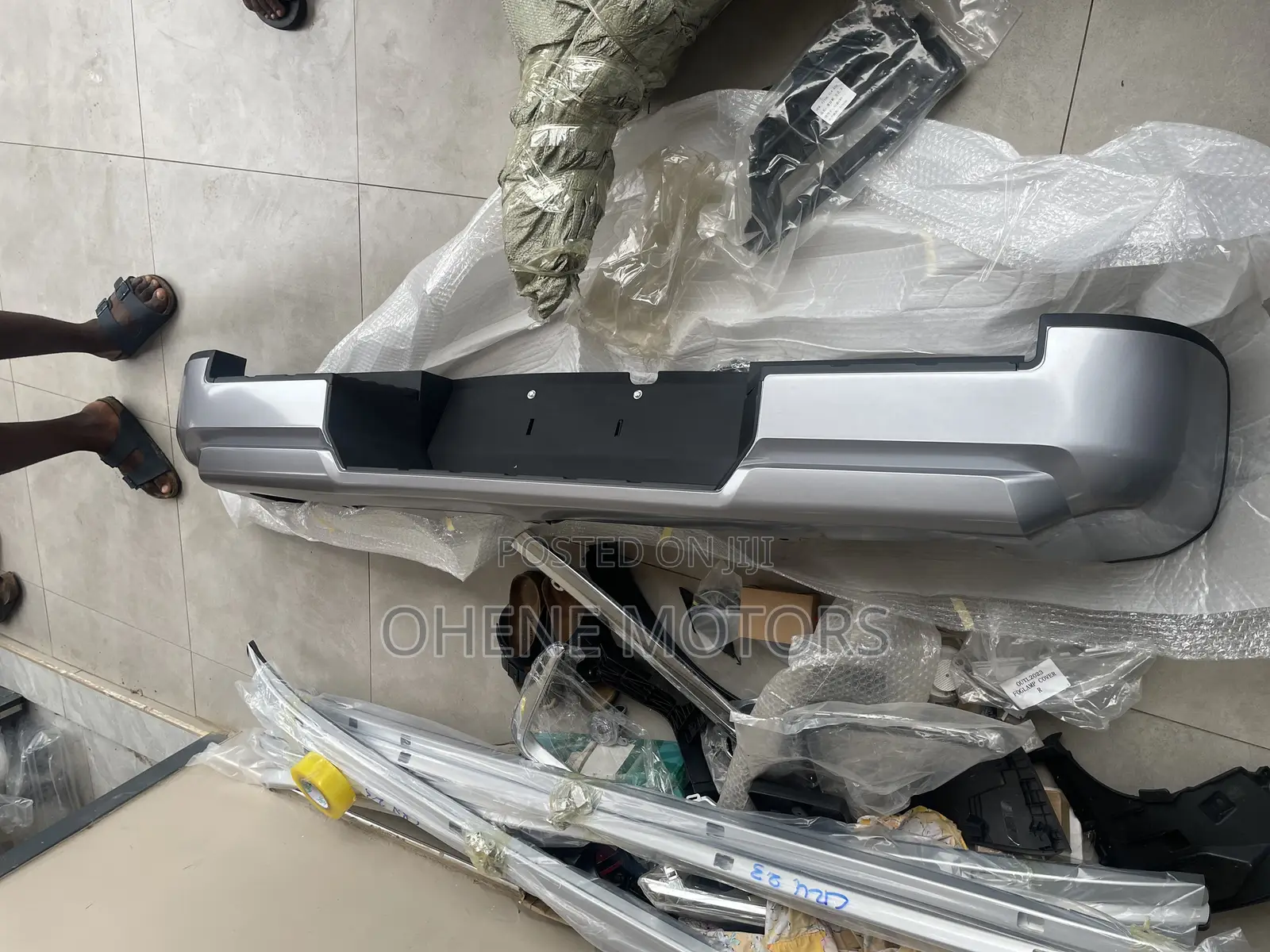 Mitsubishi L200 2021-2024 Back Bumper Complete Available