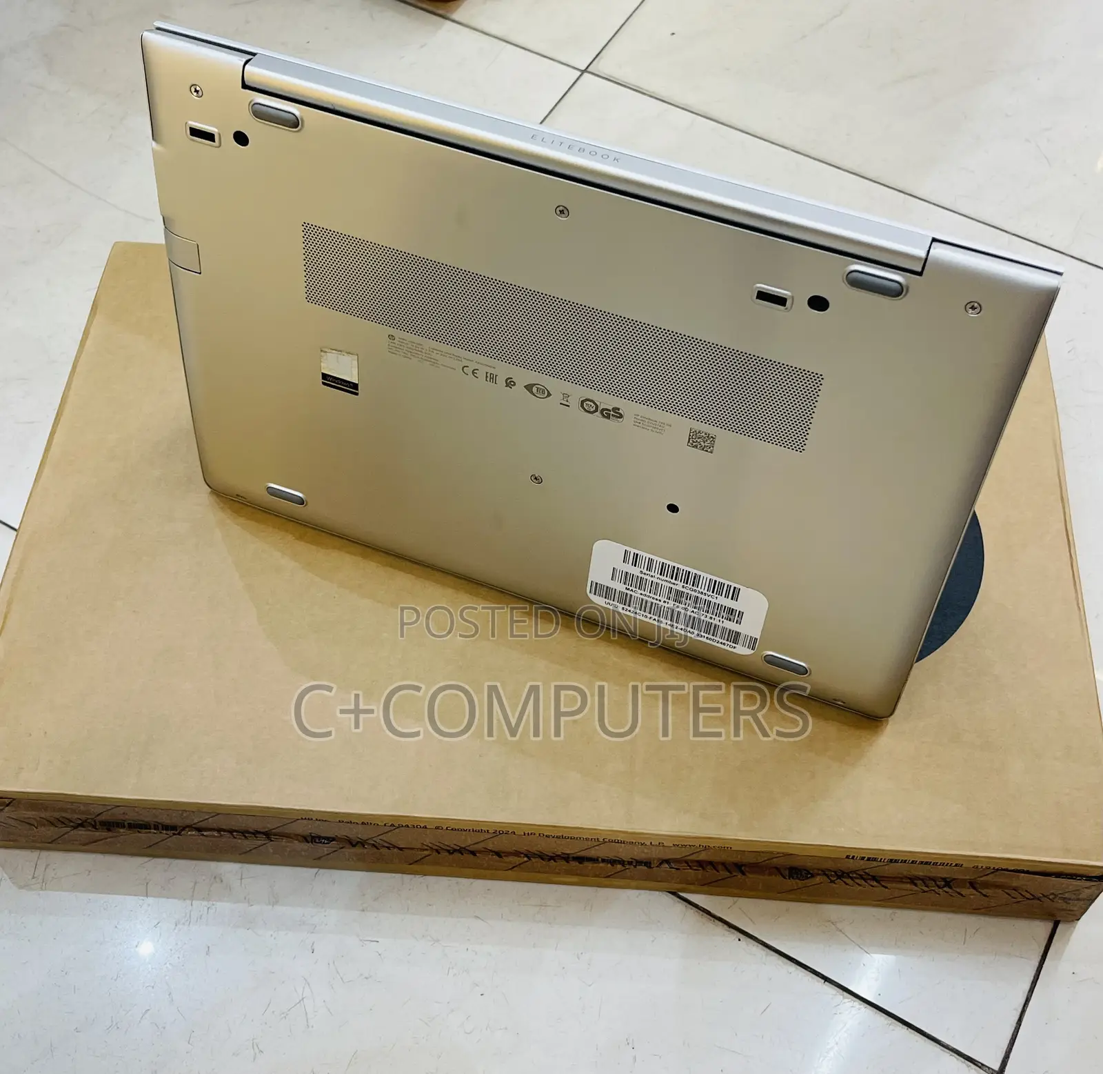 New Laptop HP EliteBook 745 G6 8GB AMD Ryzen 5 SSD 256GB