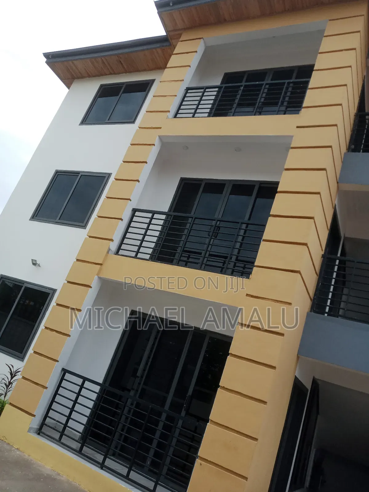 Professional Painting, Skimming, Grafiato, Stucco, Texture Paint.