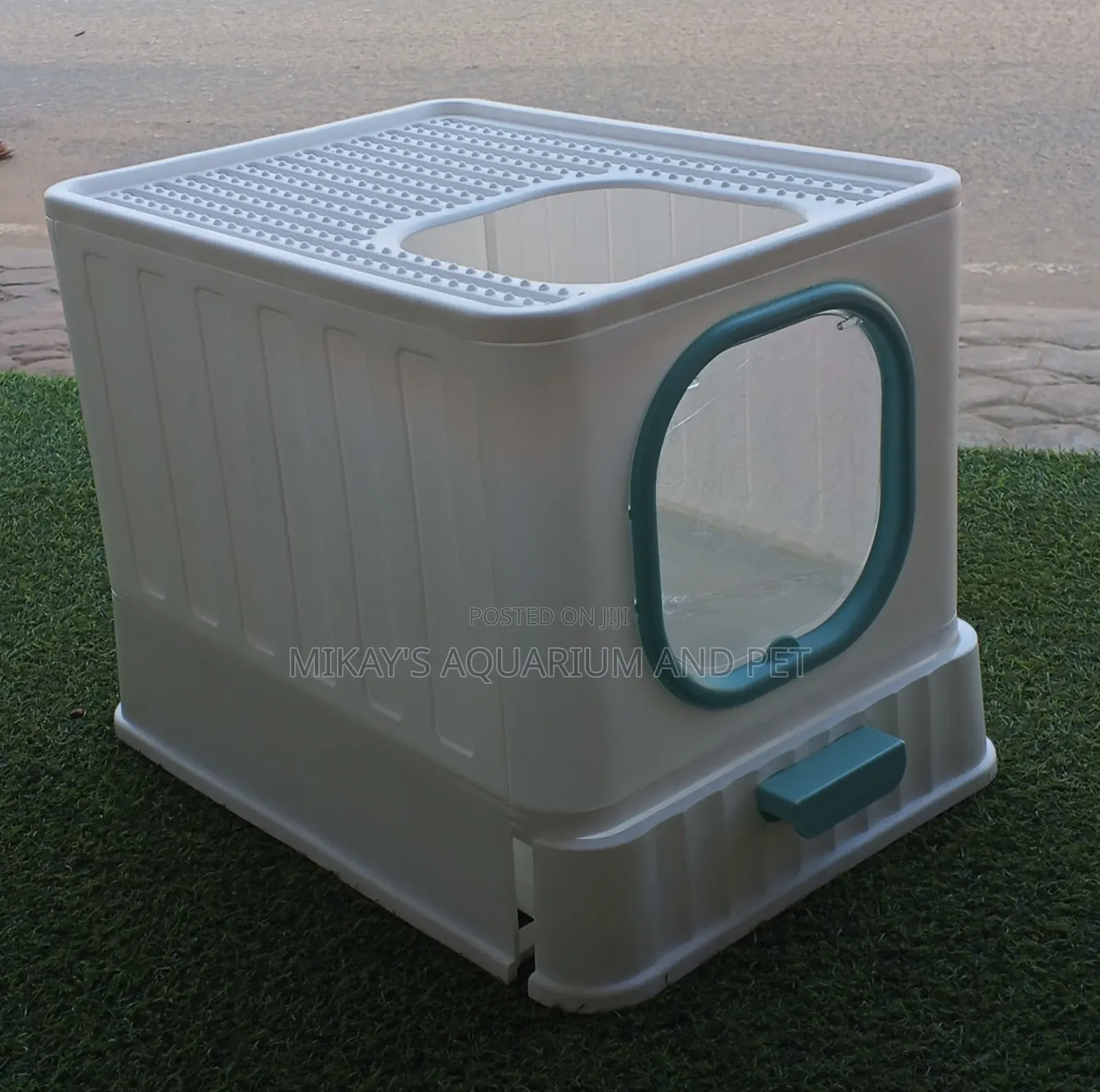 Cat Litter Box