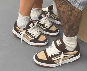 Vans Sneakers