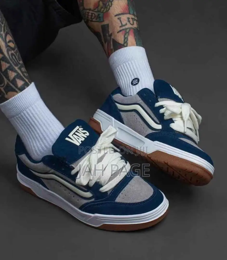 Vans Sneakers