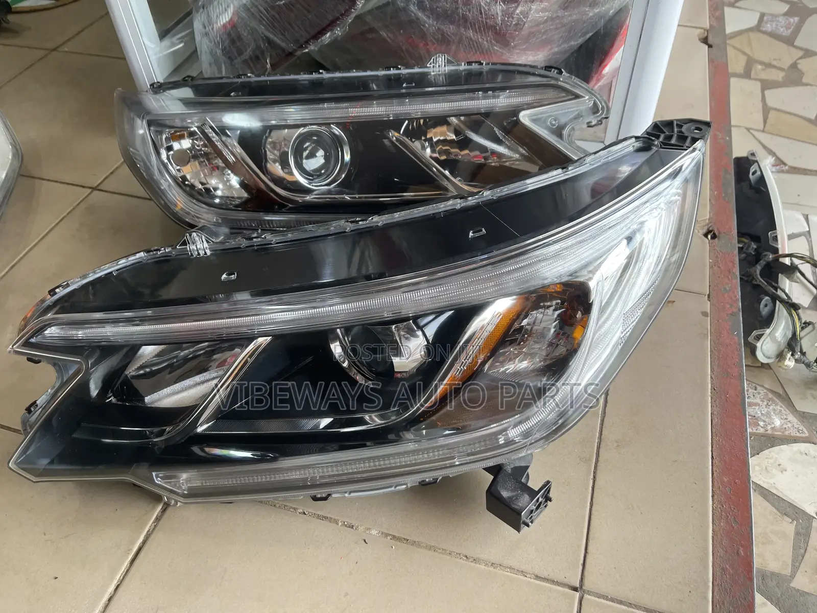 Honda Crv 2015-2016 Headlights Original Honda Pair