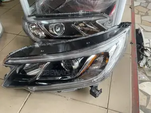 Honda Crv 2015-2016 Headlights Original Honda Pair