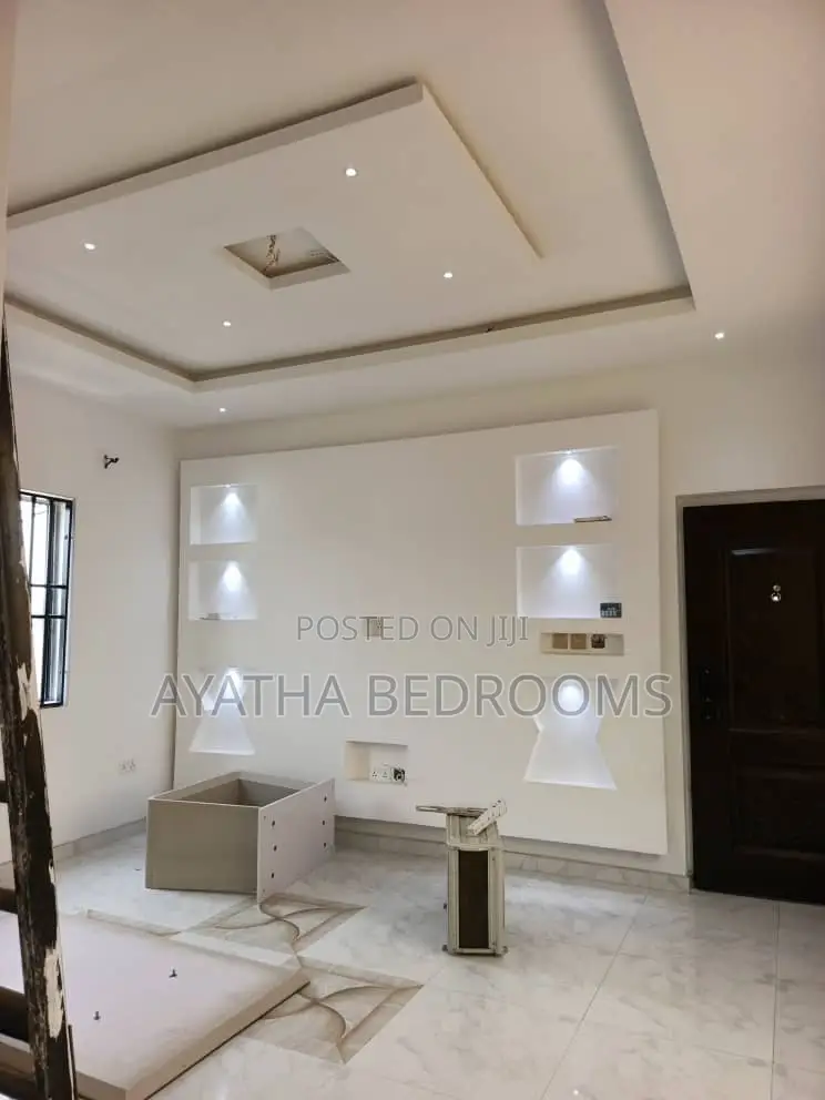 1bdrm Apartment in Modern Properties, New Town for rent