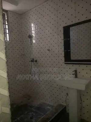 3bdrm House in Modern Properties, Baatsona Total for rent