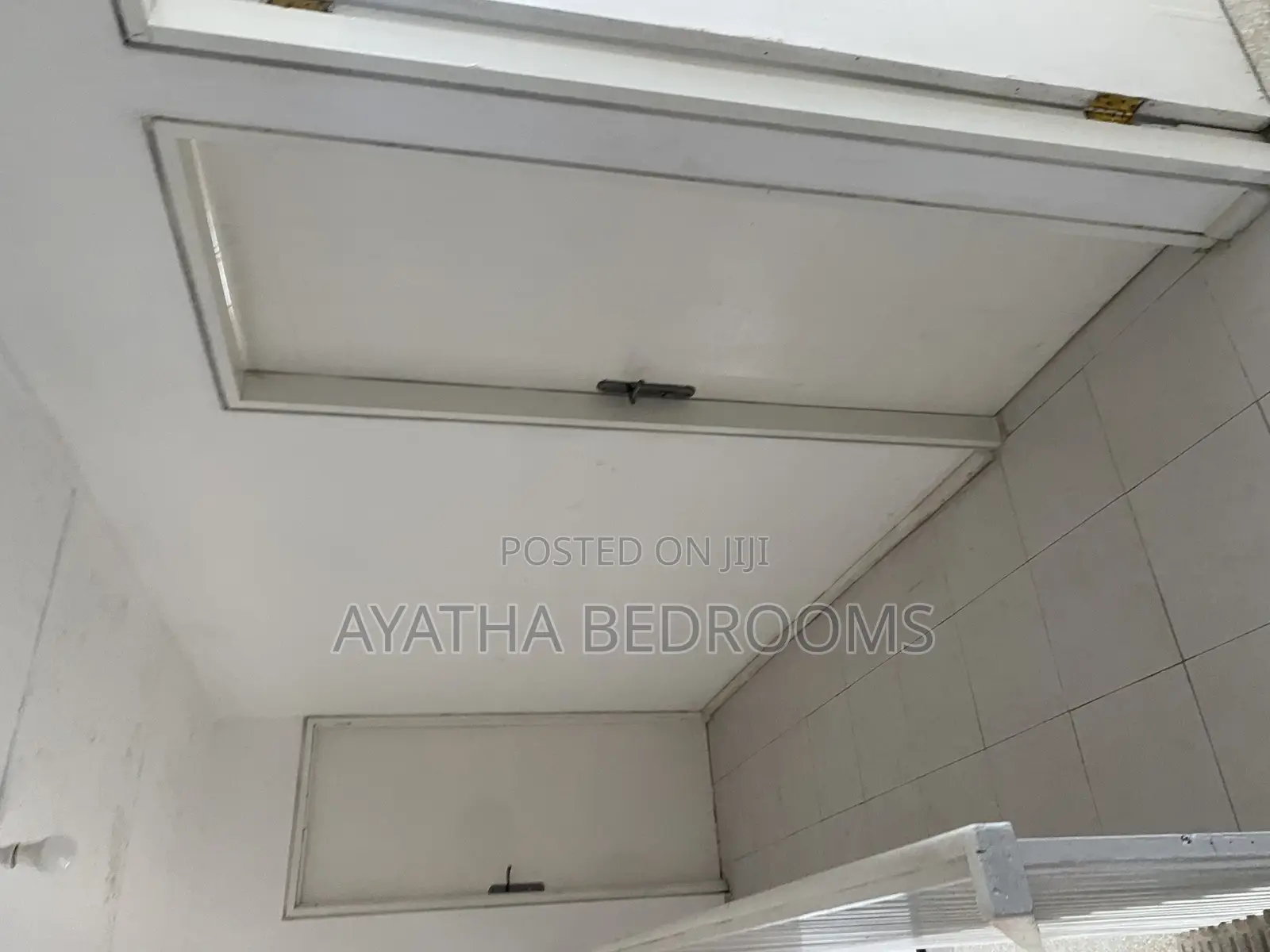 3bdrm House in Modern Properties, First Junction for rent