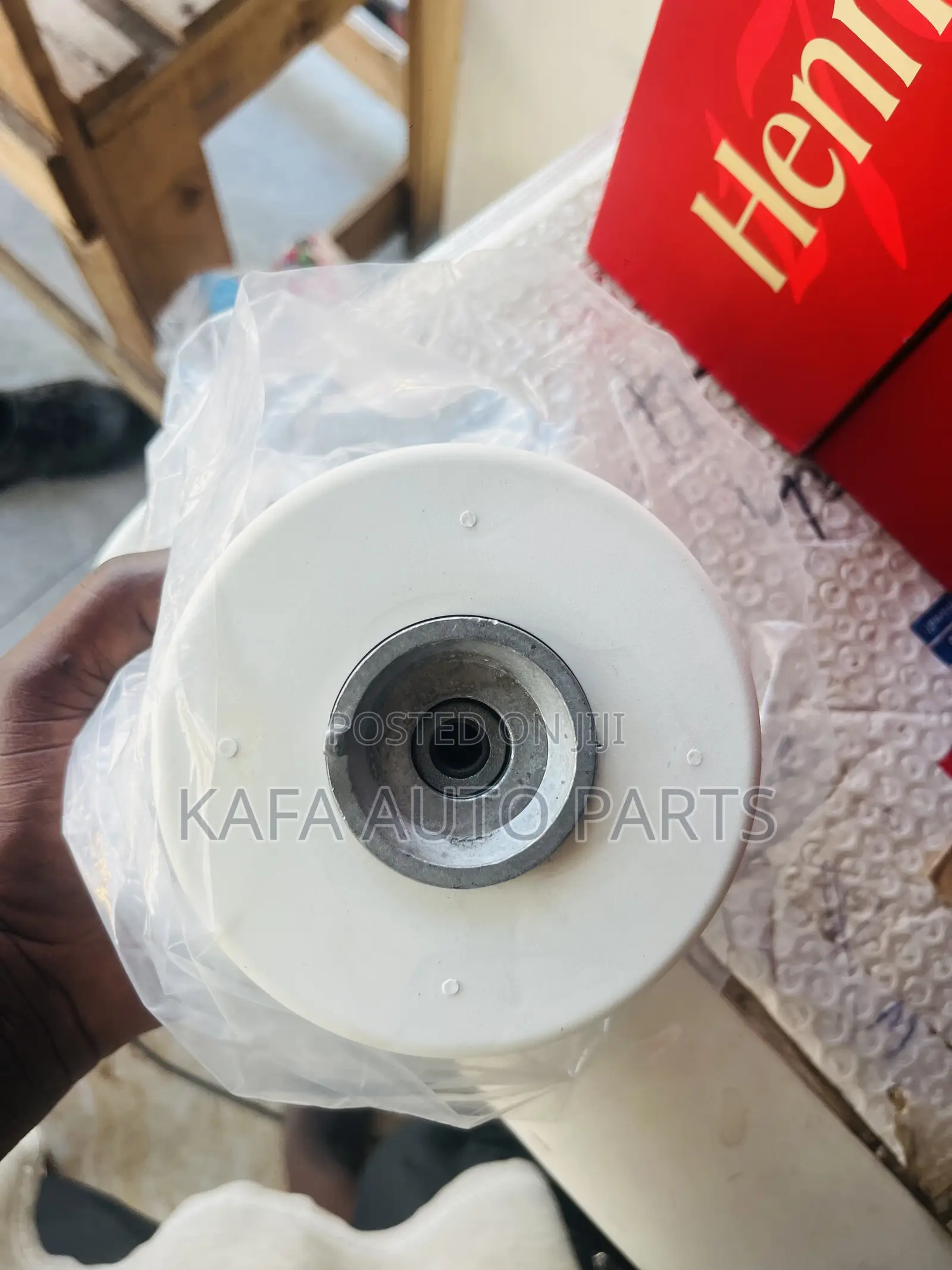 C300 Mercedes Benz Engine Seat Available