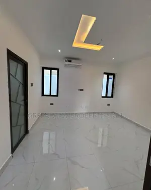 3bdrm House in Lake Side Estate for sale