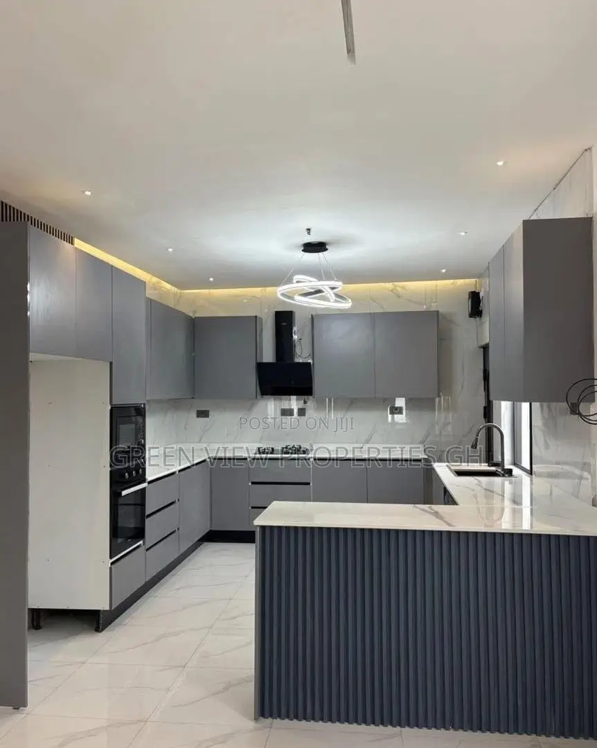 3bdrm House in Lake Side Estate for sale